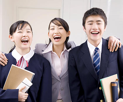 受験における
塾の必要性を説明